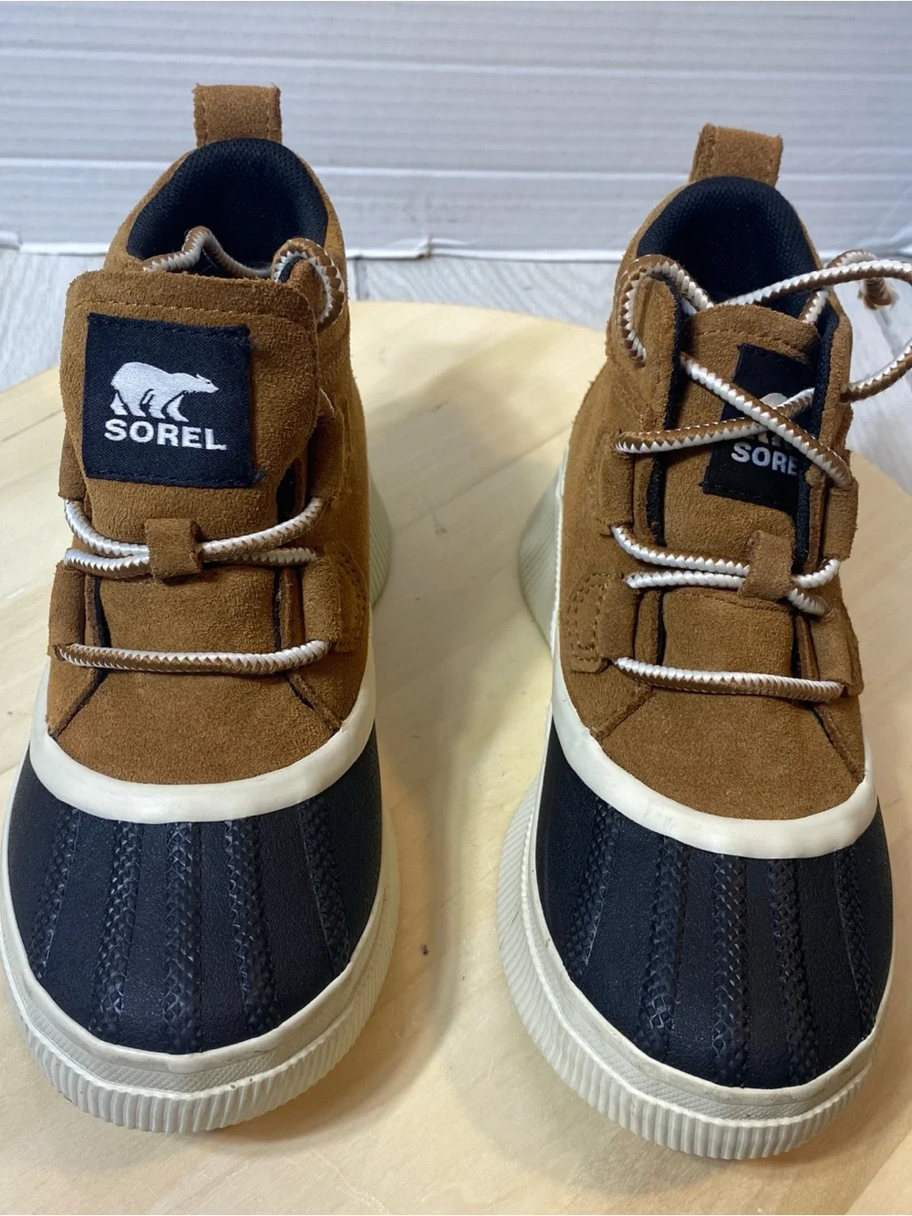 SOREL Youth Out N About Conquest Waterproof Brown Suede Duck Boots Size 1